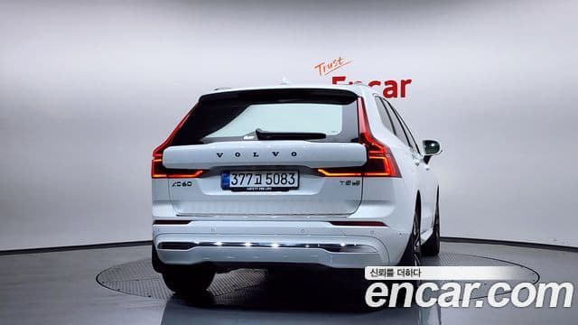 Volvo XC60 2세대 T8 Ultra Bright, 2026 4