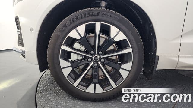 Volvo XC60 2세대 T8 Ultra Bright, 2026 все фото