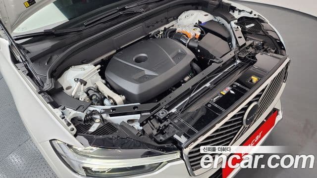 Volvo XC60 2세대 T8 Ultra Bright, 2026 6