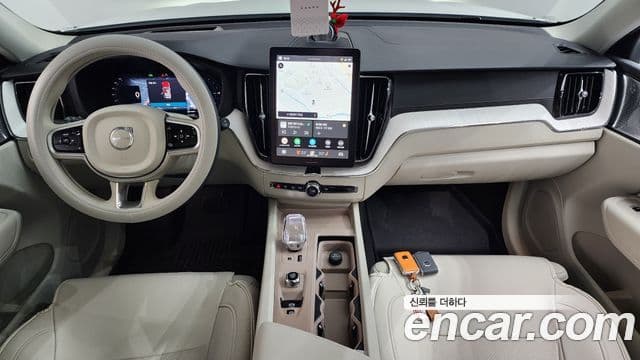 Volvo XC60 2세대 T8 Ultra Bright, 2026 7