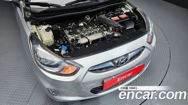 Hyundai Accent(новый кузов / новое поколение) Premier, 2012 6