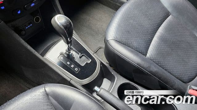 Hyundai Accent(новый кузов / новое поколение) Premier, 2012 9