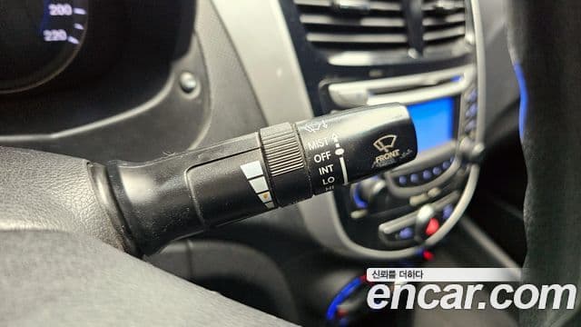 Hyundai Accent(новый кузов / новое поколение) Premier, 2012 18