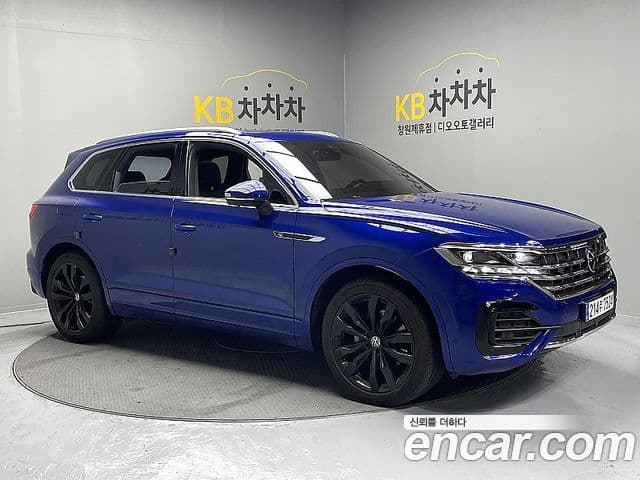 Volkswagen Touareg 3세대 3.0 TDI R-Line, 2023 1