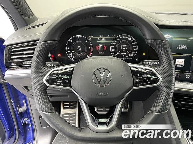 Volkswagen Touareg 3세대 3.0 TDI R-Line, 2023 12