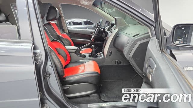 KG모빌리티(SsangYong) Korando Sport Eco, 2014 10