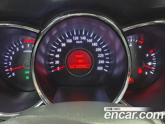 Kia K5 Prestige, 2012 8