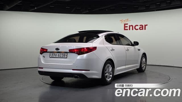 Kia K5 Luxury, 2011 2