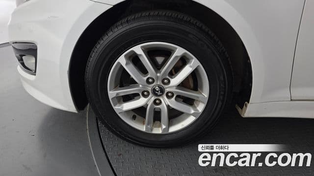 Kia K5 Luxury, 2011 все фото