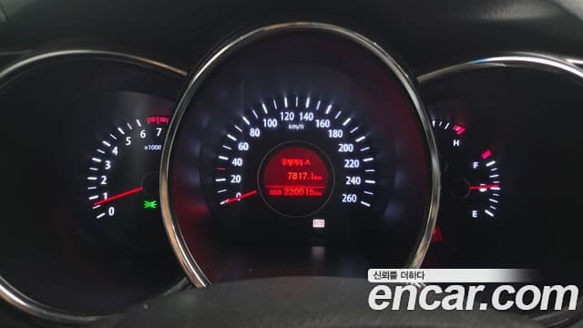 Kia K5 Luxury, 2011 8