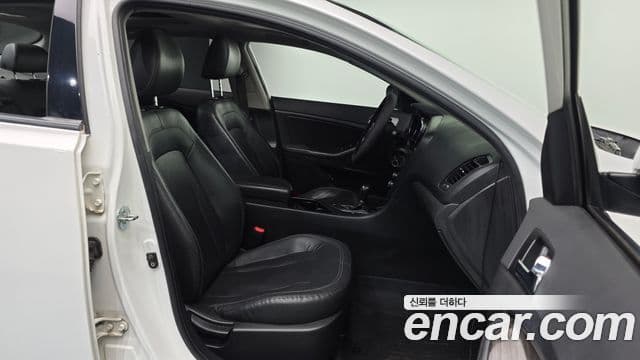 Kia K5 Luxury, 2011 10