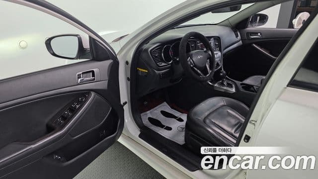 Kia K5 Luxury, 2011 11