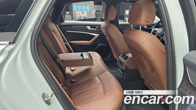 Audi A6 (C8) Premium, 2022 12