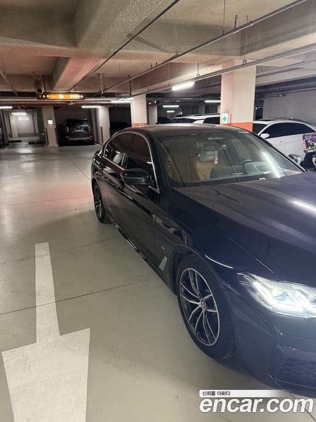 BMW 5시리즈 (G30) 520i M Sport, 2023 2