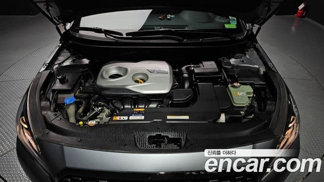 Hyundai LF Sonata гибрид Modern, 2016 6