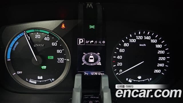 Hyundai LF Sonata гибрид Modern, 2016 8