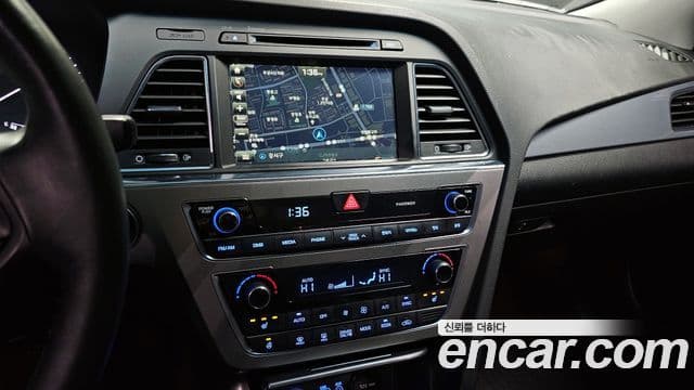 Hyundai LF Sonata гибрид Modern, 2016 14