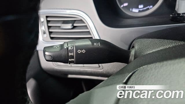 Hyundai LF Sonata гибрид Modern, 2016 18