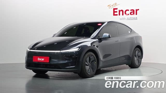 Tesla модель Y, 2025 1