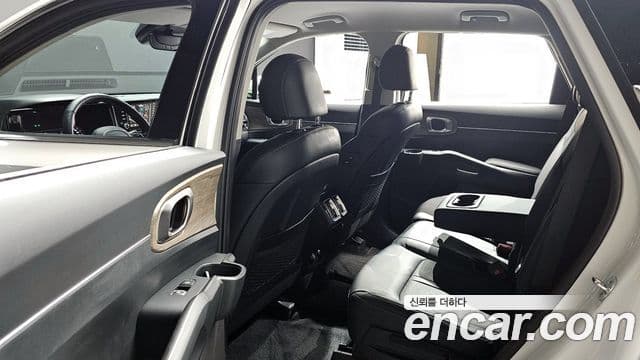 Kia Sorento 4세대 Prestige, 2023 11