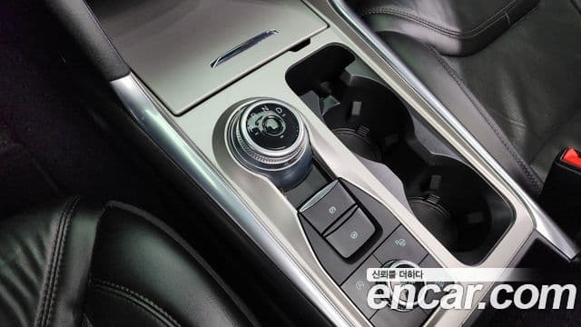Ford Explorer 6세대 3.0 Platinum 4WD, 2022 9