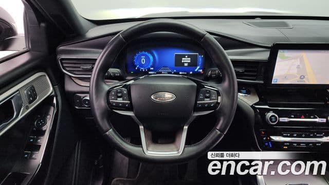 Ford Explorer 6세대 3.0 Platinum 4WD, 2022 13