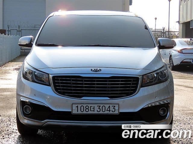 Kia All New Carnival Luxury, 2016 1