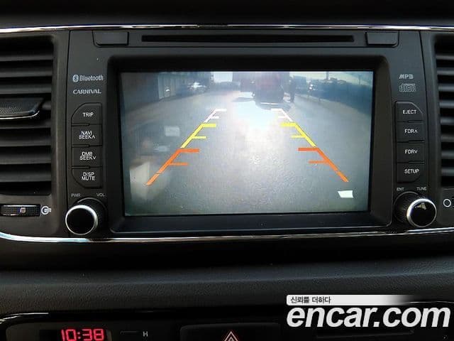 Kia All New Carnival Luxury, 2016 16