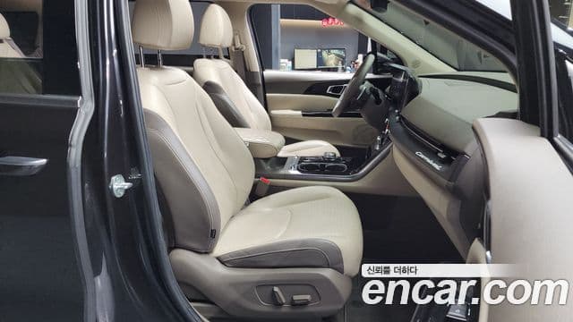 Kia Carnival 4세대 Signature, 2021 11