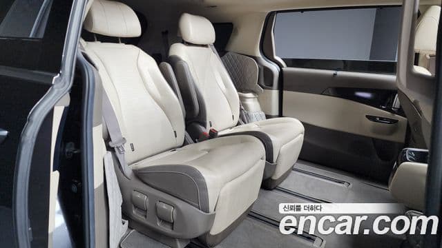 Kia Carnival 4세대 Signature, 2021 12