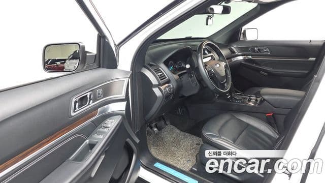 Ford Explorer 5세대, 2018 11