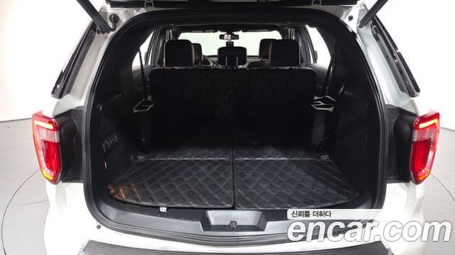 Ford Explorer 5세대, 2018 20