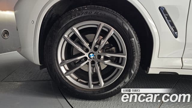 BMW X3 (G01) xDrive 20i M Sport онлайн Exclusive Edition, 2021 все фото