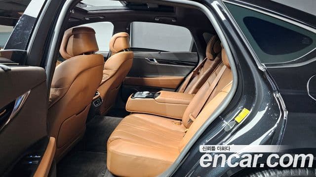 Genesis G80 (RG3) бензин 2.5 турбо AWD, 2023 12