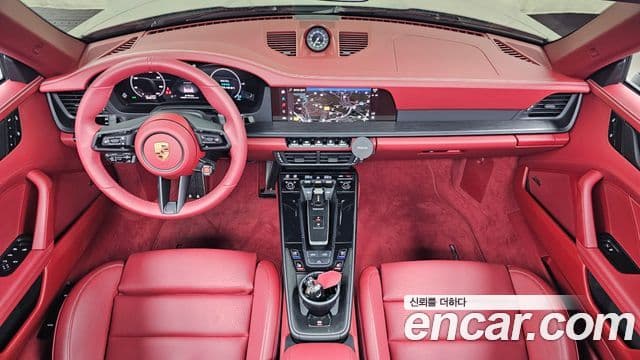 Porsche 911 (992) Carrera 4 GTS кабриолет, 2025 7