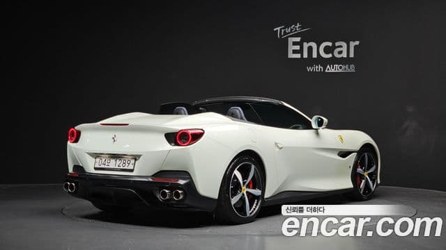 Ferrari 포르토피노 3.9 V8, 2019 2