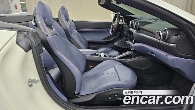 Ferrari 포르토피노 3.9 V8, 2019 11