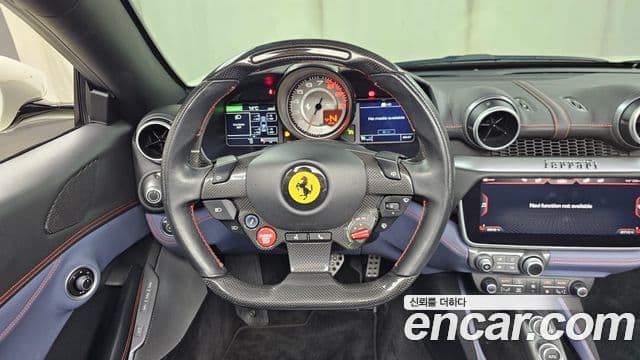 Ferrari 포르토피노 3.9 V8, 2019 13