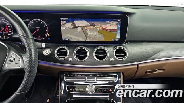 Mercedes-Benz E-класс W213 Avantgarde, 2018 13