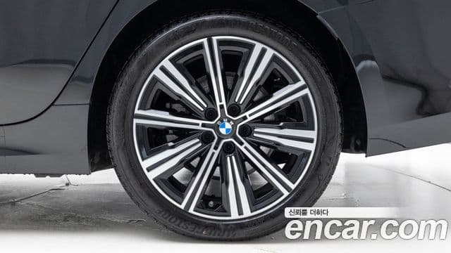 BMW 3시리즈 (G20), 2025 все фото