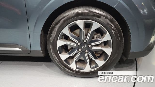 Kia Carnival 4세대 Signature, 2021 все фото