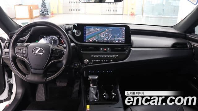 Lexus ES300h 7세대 Executive, 2026 11