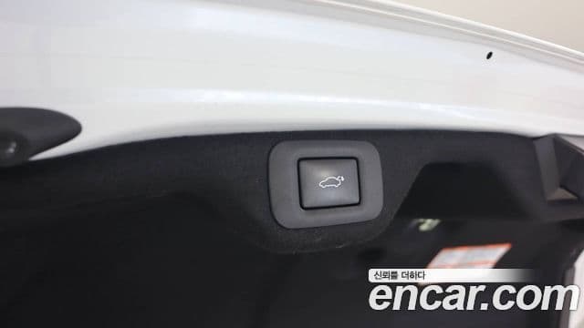 Lexus ES300h 7세대 Executive, 2026 17