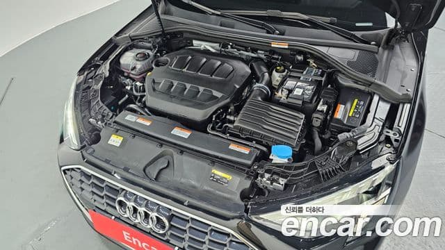 Audi A3 (8Y) Premium, 2023 6