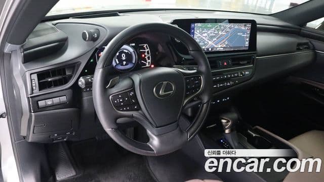 Lexus ES300h 7세대 Luxury Plus, 2026 15