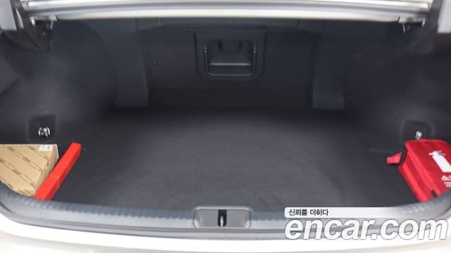 Lexus ES300h 7세대 Luxury Plus, 2026 16