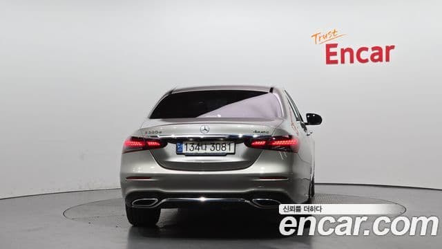 Mercedes-Benz E-класс W213 AMG Line, 2021 4