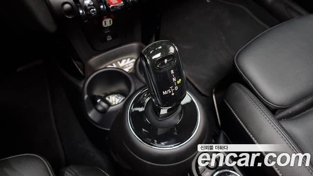 Mini Cooper 3세대, 2020 9