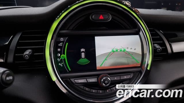 Mini Cooper 3세대, 2020 15