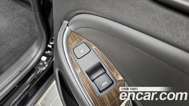 Chevrolet(GM대우) The / новый New Malibu 2.0 турбо Perfect чёрный, 2019 18